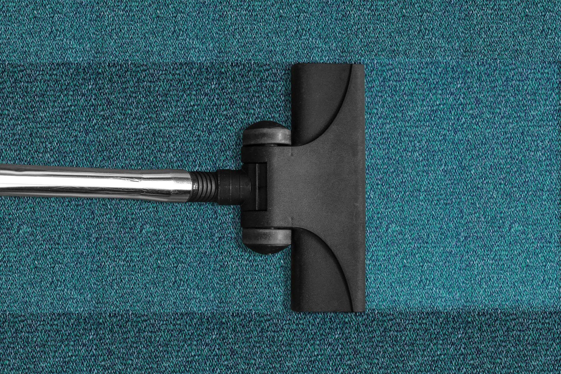Cleaning water damaged carpets in central New Jersey.